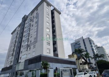 Apartamento com 100m², 3 dormitórios, 2 vagas, no bairro Panazzolo em Caxias do Sul para Comprar