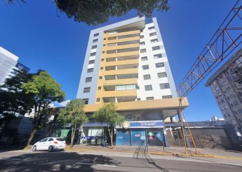 Apartamento com 110m², 2 dormitórios, 2 vagas, no bairro São Pelegrino em Caxias do Sul para Alugar