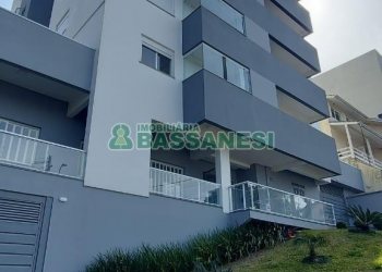 Apto Mobiliado com 57m², 2 dormitórios, 1 vaga, no bairro Santa Catarina em Caxias do Sul para Alugar