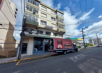 Apto Mobiliado com 121m², 3 dormitórios, 1 vaga, no bairro São Pelegrino em Caxias do Sul para Alugar