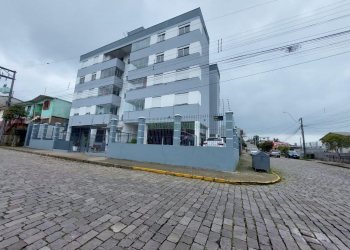 Apto Mobiliado com 62m², 2 dormitórios, 1 vaga, no bairro Presidente Vargas em Caxias do Sul para Alugar