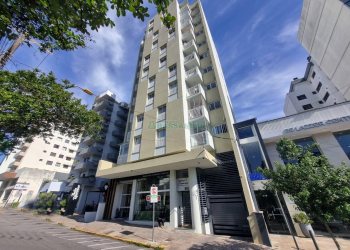 Apartamento com 45m², 1 dormitório, 1 vaga, no bairro Lourdes em Caxias do Sul para Alugar