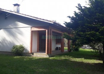 Chácara com 180m², 3 dormitórios, 1 vaga, no bairro Criúva em Caxias do Sul para Comprar