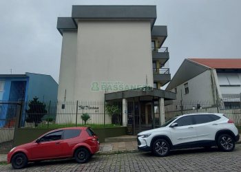 Apartamento com 65m², 2 dormitórios, 1 vaga, no bairro Pio X em Caxias do Sul para Alugar