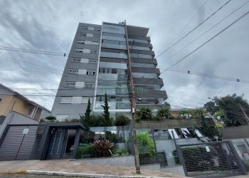 Apto Mobiliado com 86m², 2 dormitórios, 2 vagas, no bairro Panazzolo em Caxias do Sul para Alugar