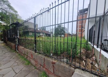 Terreno com 360m², no bairro Centro em Caxias do Sul para Alugar