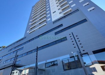 Apartamento com 66m², 2 dormitórios, 1 vaga, no bairro São Leopoldo em Caxias do Sul para Comprar