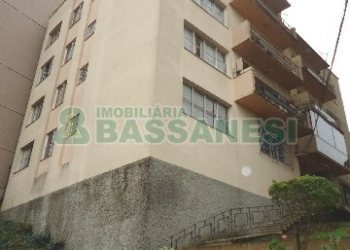 Apartamento com 46m², 1 dormitório, no bairro Centro em Caxias do Sul para Alugar