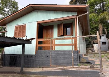 Casa com 58m², 3 dormitórios, no bairro Brandalise em Caxias do Sul para Alugar