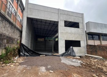 Pavilhão com 270m², no bairro Nossa Senhora de Fátima em Caxias do Sul para Alugar