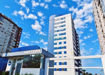 Apartamento com 65m², 2 dormitórios, 1 vaga, no bairro De Lazzer em Caxias do Sul para Alugar