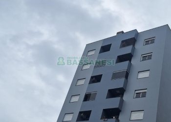 Apartamento com 60m², 2 dormitórios, 1 vaga, no bairro Colina Sorriso em Caxias do Sul para Alugar
