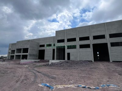 Pavilhão para alugar com 4409m², Distrito Industrial em Caxias do Sul