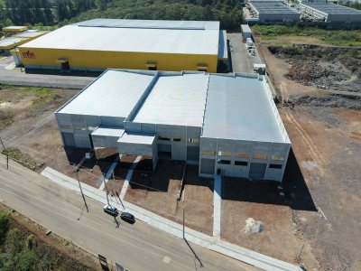 Pavilhão para alugar com 4409m², Distrito Industrial em Caxias do Sul