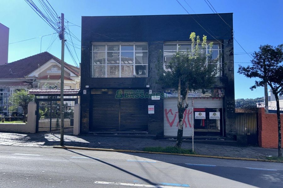 Loja com 120m², no bairro Centro em Caxias do Sul para Alugar
