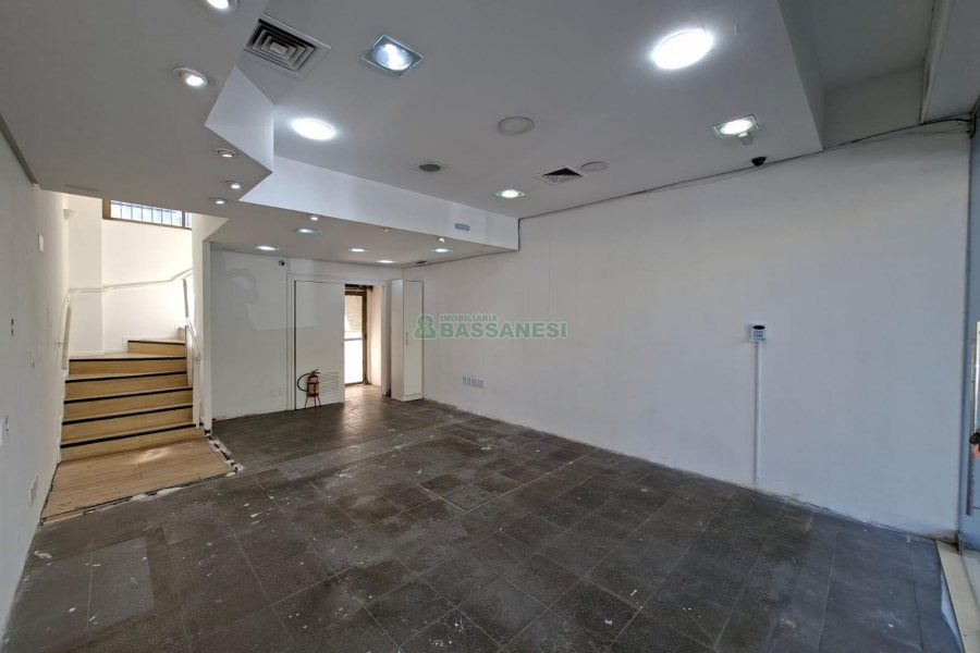 Sala, no bairro Centro em Caxias do Sul para Alugar