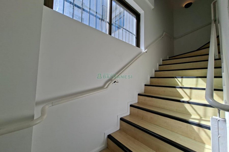 Sala, no bairro Centro em Caxias do Sul para Alugar