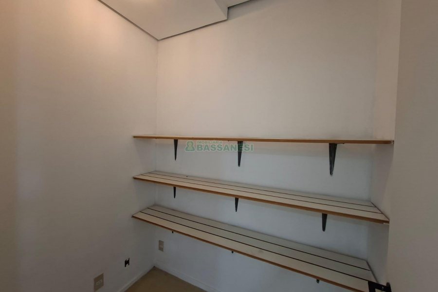 Sala, no bairro Centro em Caxias do Sul para Alugar