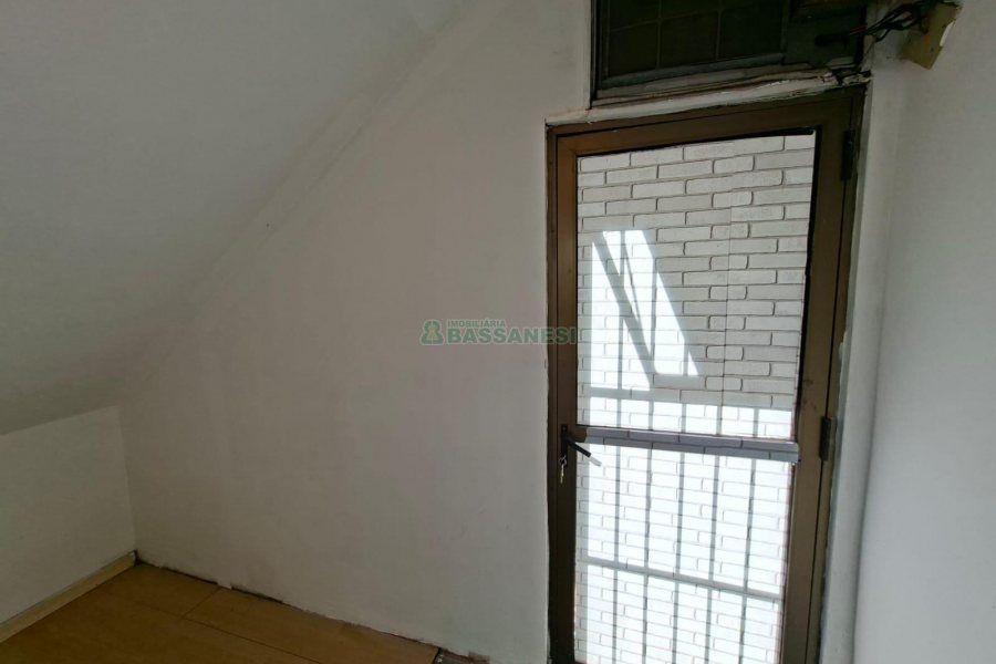 Sala, no bairro Centro em Caxias do Sul para Alugar