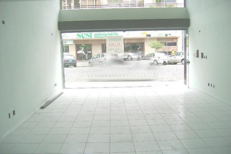 Loja com 90m², no bairro São Pelegrino em Caxias do Sul para Alugar