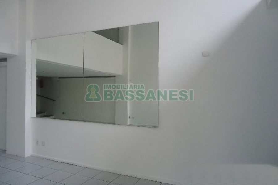 Loja com 99m², no bairro São Pelegrino em Caxias do Sul para Alugar