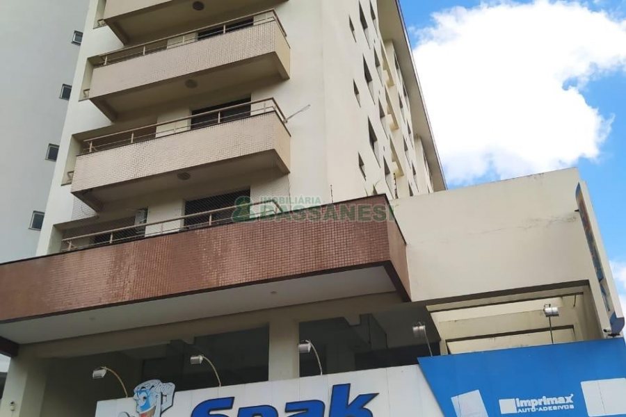 Apartamento com 72m², 2 dormitórios, 1 vaga, no bairro Lourdes em Caxias do Sul para Alugar
