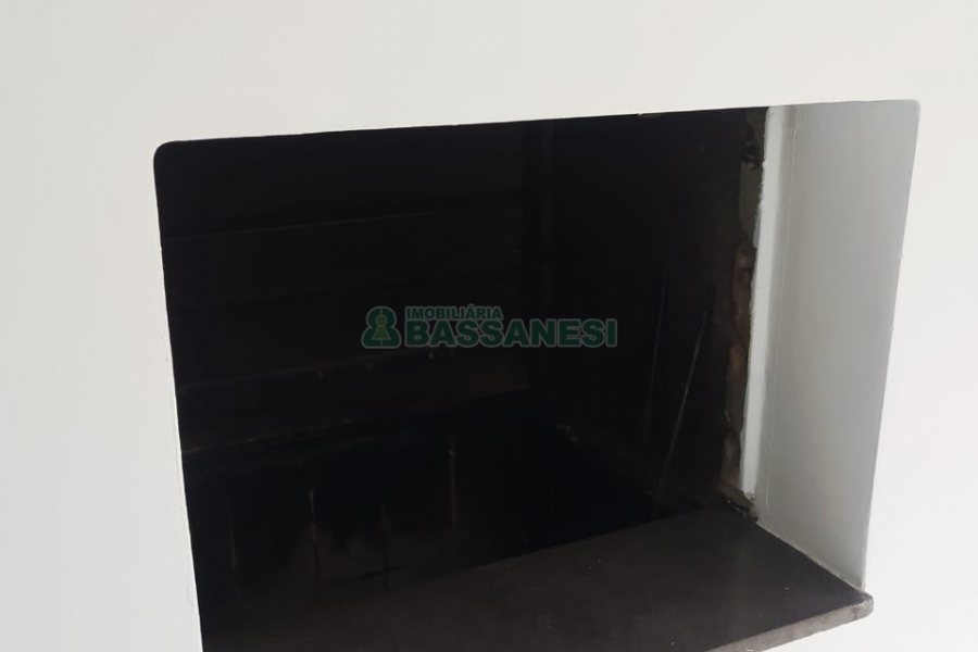 Apartamento com 72m², 2 dormitórios, 1 vaga, no bairro Lourdes em Caxias do Sul para Alugar