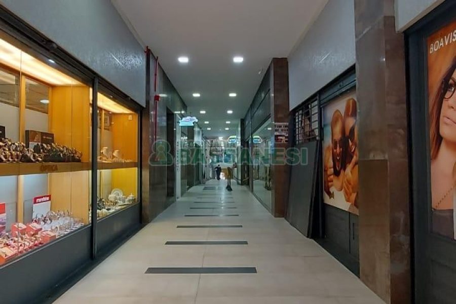 Loja com 30m², no bairro Centro em Caxias do Sul para Alugar