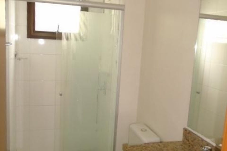 Apartamento com 130m², 3 dormitórios, 2 vagas, no bairro Lourdes em Caxias do Sul para Alugar