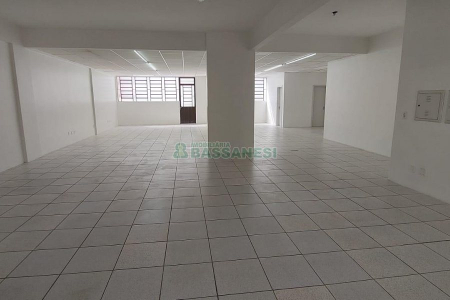 Loja com 230m², no bairro Centro em Caxias do Sul para Alugar
