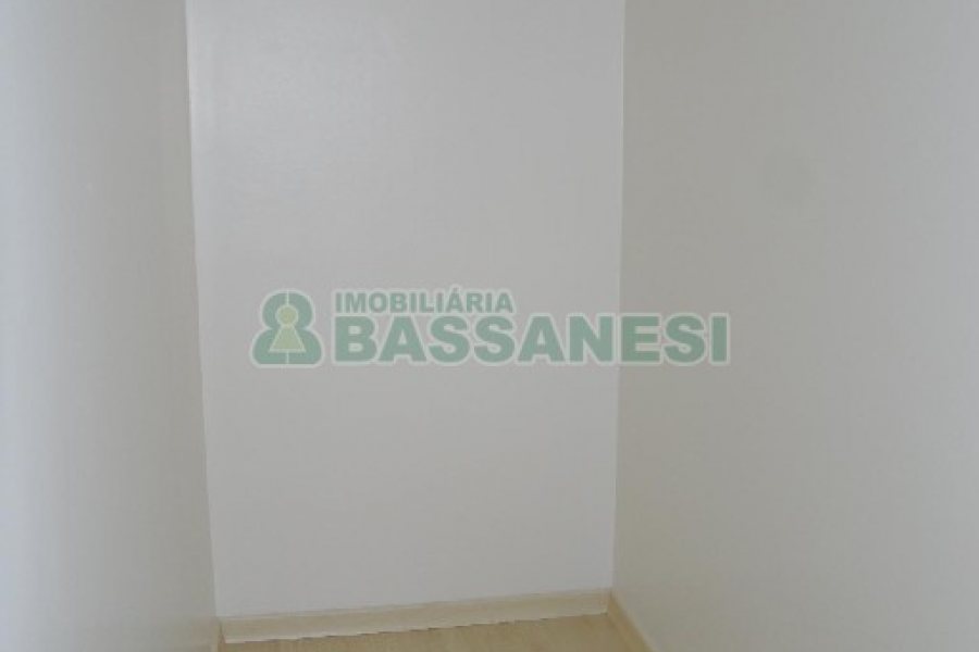 Sala com 60m², no bairro Centro em Caxias do Sul para Alugar