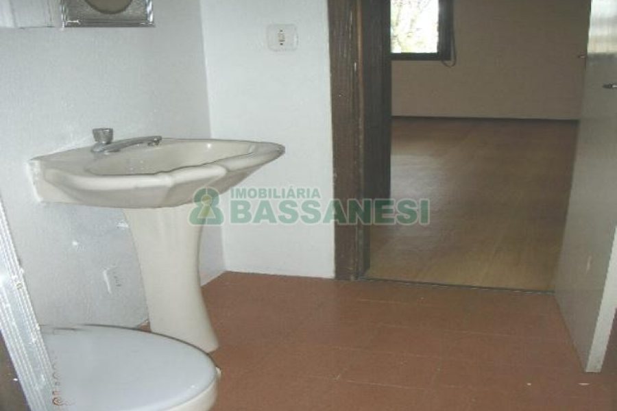 Apartamento com 113m², 3 dormitórios, 1 vaga, no bairro São José em Caxias do Sul para Comprar