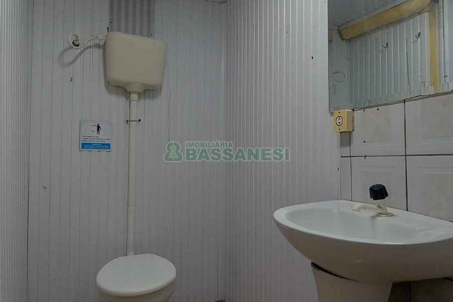 Casa com 50m², 1 dormitório, no bairro Sagrada Família em Caxias do Sul para Alugar
