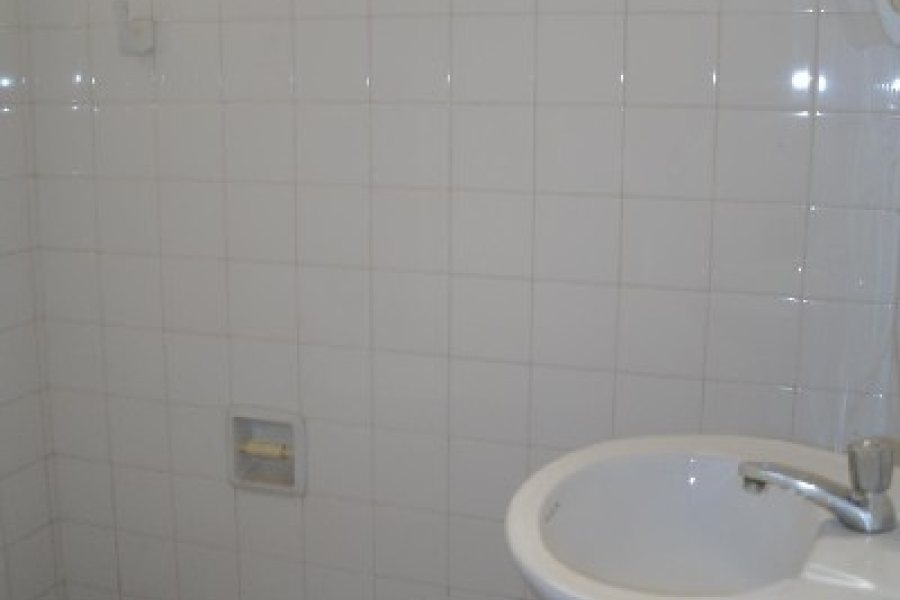 Sala com 41m², no bairro Centro em Caxias do Sul para Alugar