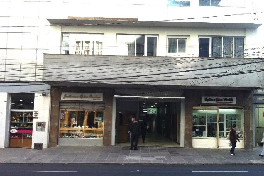 Loja com 55m², no bairro Centro em Caxias do Sul para Alugar