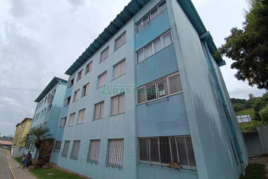 Apartamento, 2 dormitórios, no bairro São José em Caxias do Sul para Comprar