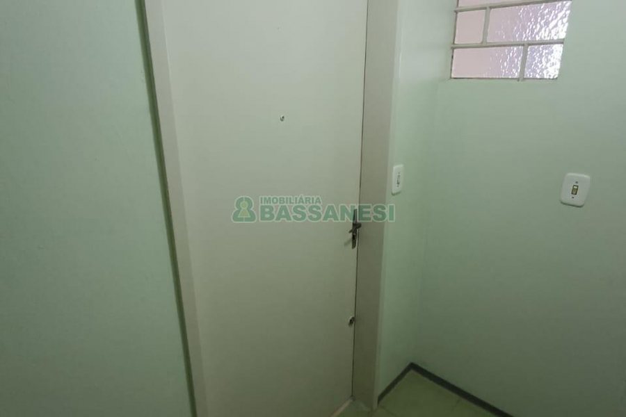 Apartamento, 2 dormitórios, no bairro São José em Caxias do Sul para Comprar