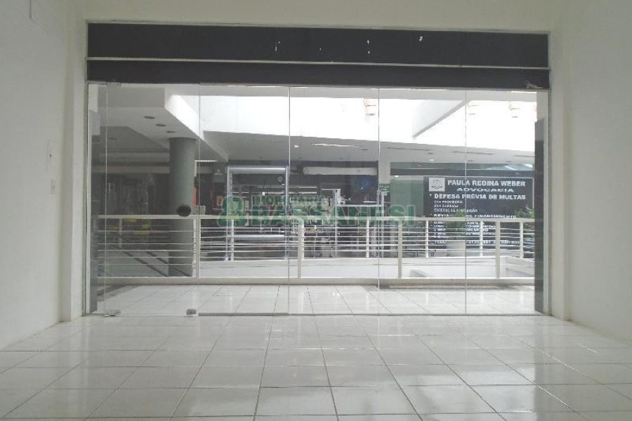 Loja com 30m², no bairro Centro em Caxias do Sul para Alugar