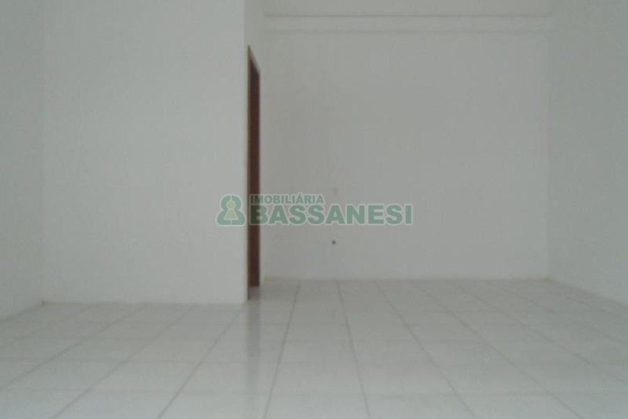 Loja com 30m², no bairro Centro em Caxias do Sul para Alugar