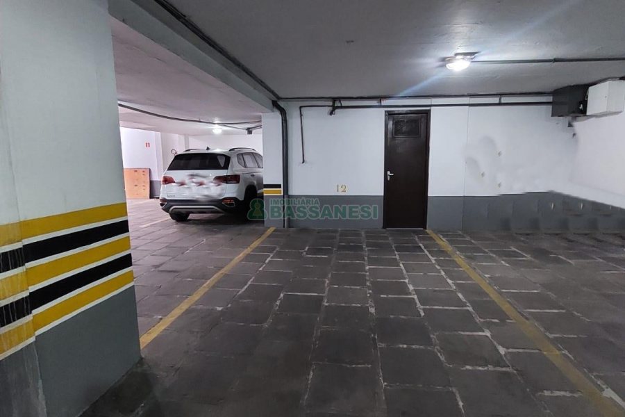 Apto Mobiliado com 50m², 1 dormitório, 1 vaga, no bairro Centro em Caxias do Sul para Alugar