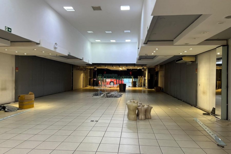 Loja com 650m², no bairro Centro em Caxias do Sul para Alugar