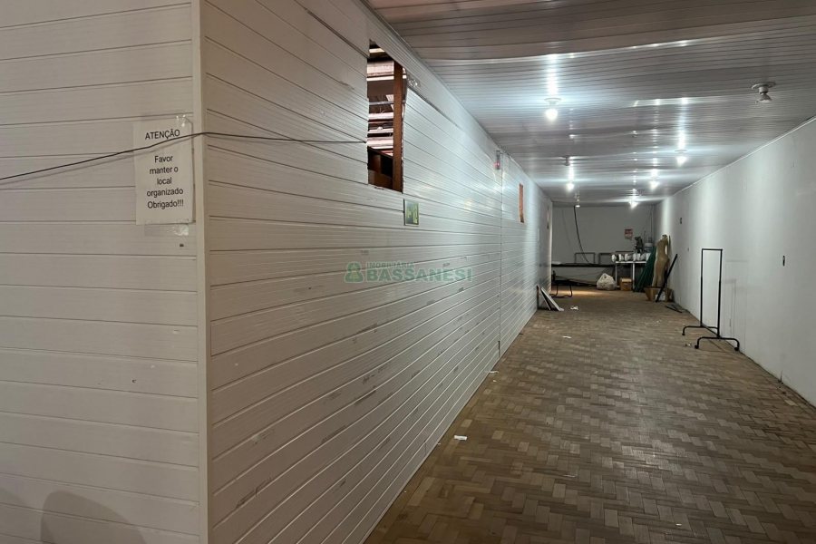 Loja com 650m², no bairro Centro em Caxias do Sul para Alugar