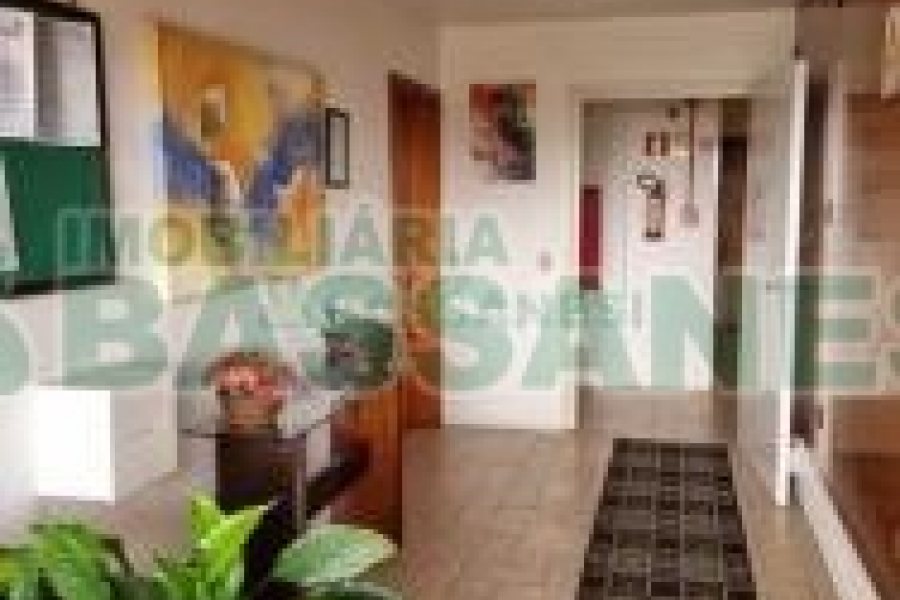 Apartamento com 68m², 2 dormitórios, 1 vaga, no bairro Marechal Floriano em Caxias do Sul para Alugar