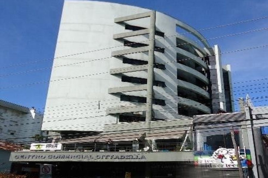 Loja com 28m², no bairro Centro em Caxias do Sul para Alugar