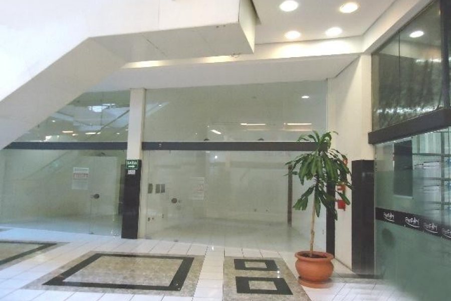 Loja com 28m², no bairro Centro em Caxias do Sul para Alugar