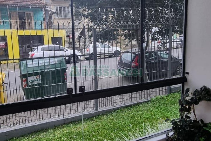 Apartamento com 65m², 2 dormitórios, 1 vaga, no bairro Centro em Caxias do Sul para Comprar