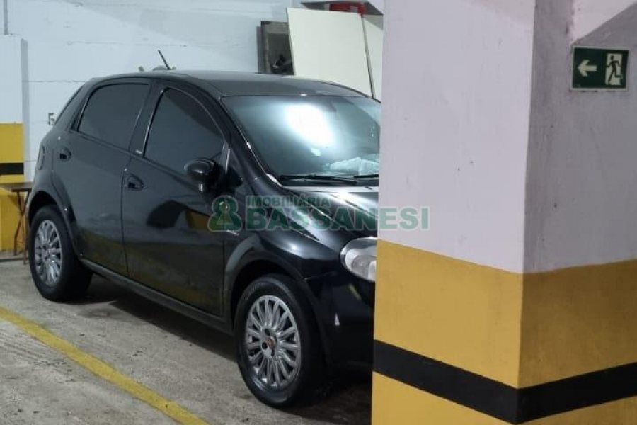 Apartamento com 65m², 2 dormitórios, 1 vaga, no bairro Centro em Caxias do Sul para Comprar