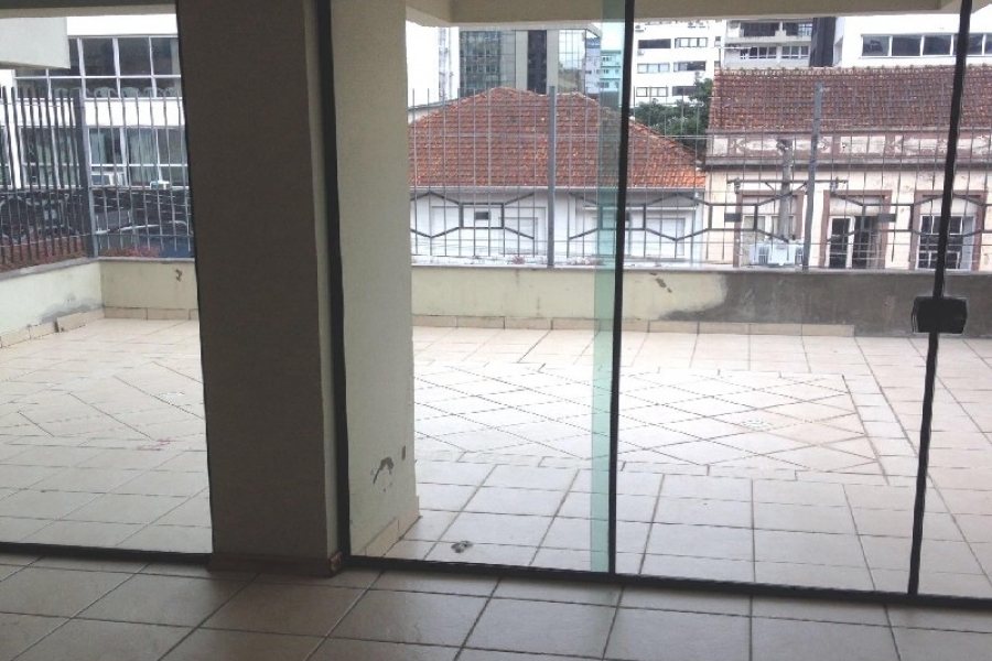 Apto/Cobertura com 102m², 1 dormitório, 1 vaga, no bairro Centro em Caxias do Sul para Alugar