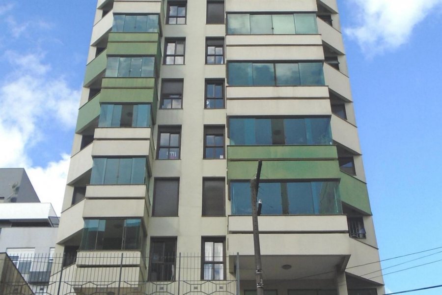 Apto/Cobertura com 102m², 1 dormitório, 1 vaga, no bairro Centro em Caxias do Sul para Alugar