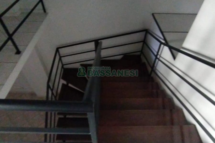 Loja com 196m², no bairro São Pelegrino em Caxias do Sul para Comprar